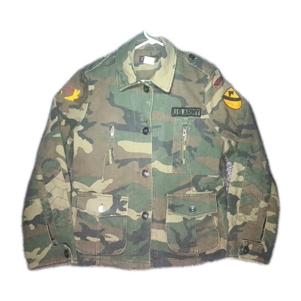 Rothco M65 Field Jacket Men XL Woodland Camo US Army 1st Cavalry Patch Military